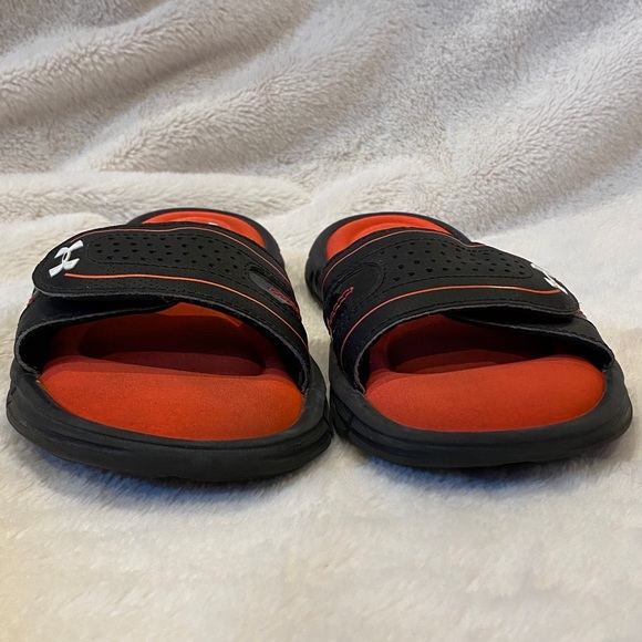 Under Armour UA Ignite VIII Memory Foam Sandals Slides Size 2Y Youth Kids VGC - Picture 7 of 9